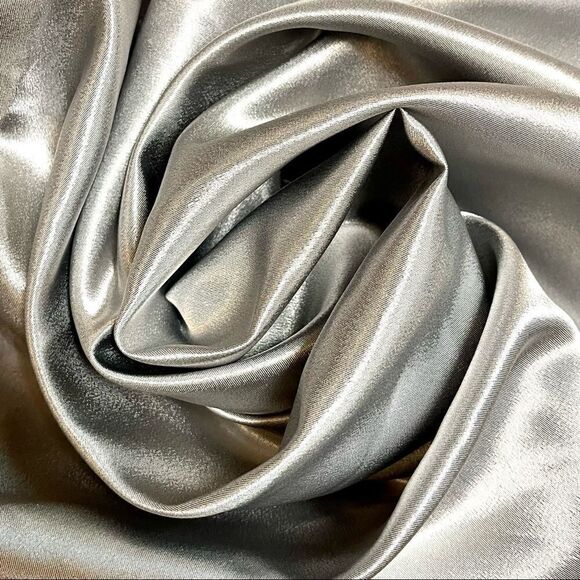 Silver Satin 77” Round Tablecloth 206 - Picture 2 of 7